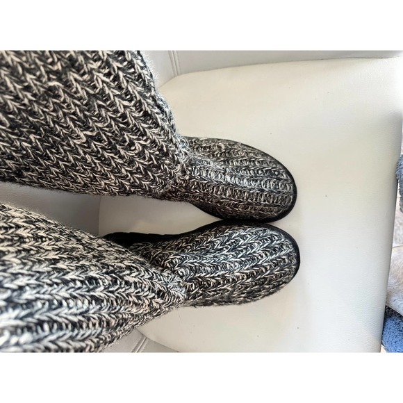 Muk Luks Women's Malena Marl Crochet Button Up Winter Boots Sz. 7 - Picture 8 of 8